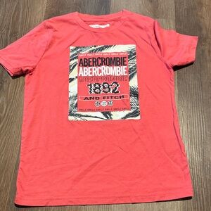 Abercrombie & Fitch Coral Graphic Tee